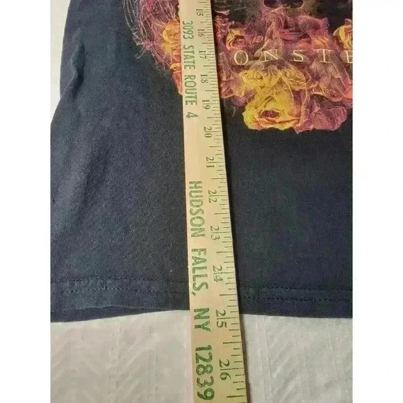 Skillet Band Tee Monster Flaming Skull Roses Mens Small Band Tour Concert - Picture 12 of 16